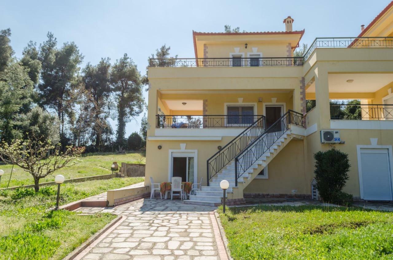 Kyrana Apartments Paliouri Esterno foto